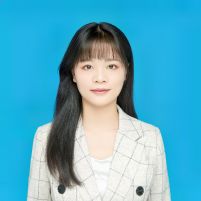 潘女士